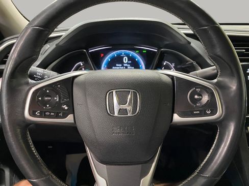 Used 2016 Honda Civic Touring image 11