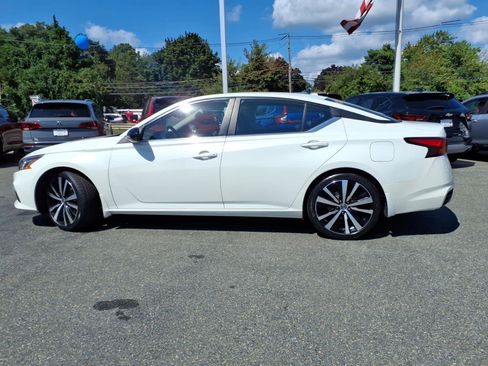 Certified 2022 Nissan Altima 2.0 SR FWD image 8
