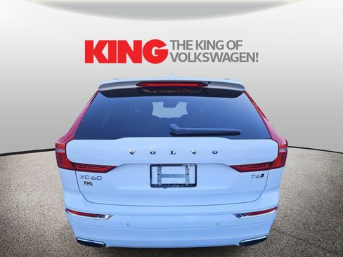 Used 2021 Volvo XC60 T6 Inscription w/ Climate Package image 4