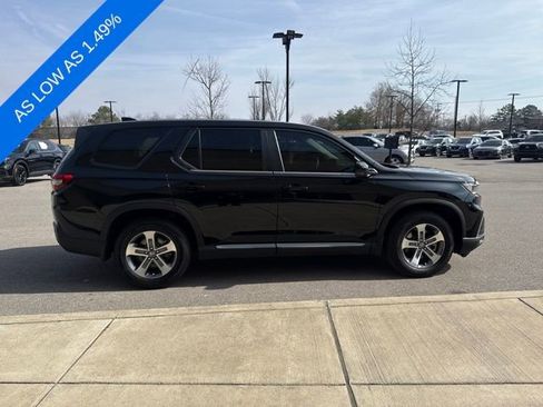 Certified 2025 Honda Pilot EX-L image 5