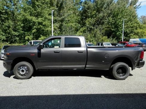 New 2026 RAM 3500 Laramie w/ Night Edition AWD/4WD image 5