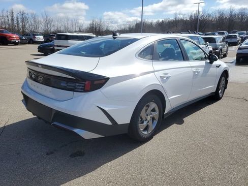 New 2026 Hyundai Sonata SE FWD image 4