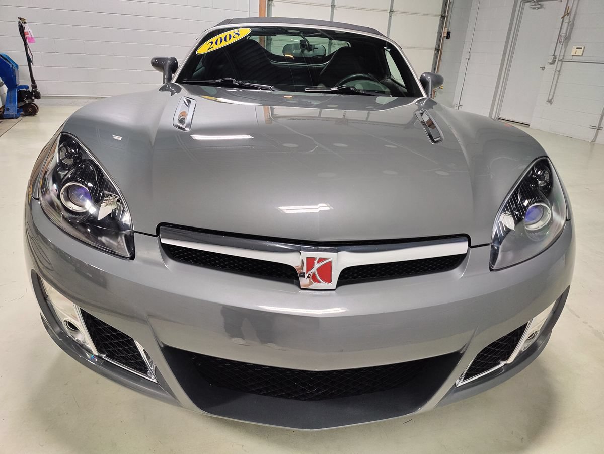 Used 2008 Saturn Sky Red Line RWD image 3