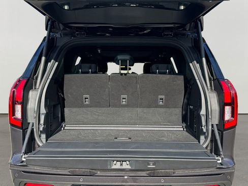 Used 2025 Ford Expedition Platinum w/ Stealth Appearance Package image 14