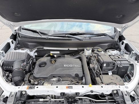 Used 2021 Chevrolet Equinox LT image 32