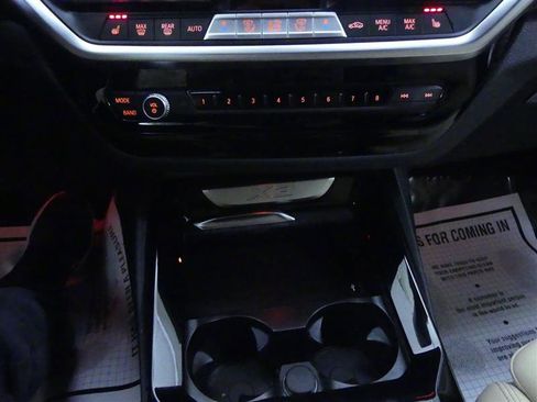 Used 2024 BMW X3 xDrive30i w/ Convenience Package w/ZPA image 16