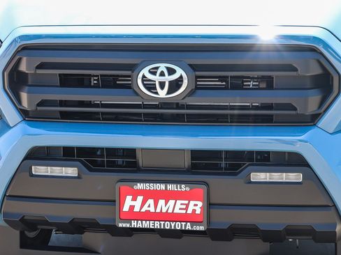 New 2026 Toyota Tacoma SR5 RWD image 11