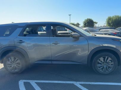 Used 2022 Nissan Pathfinder S