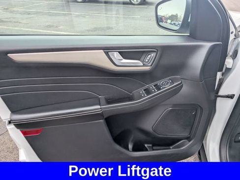 Used 2022 Ford Escape SEL FWD image 14
