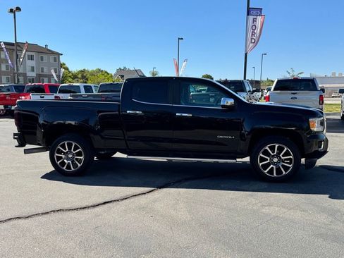Used 2017 GMC Canyon Denali AWD/4WD image 4