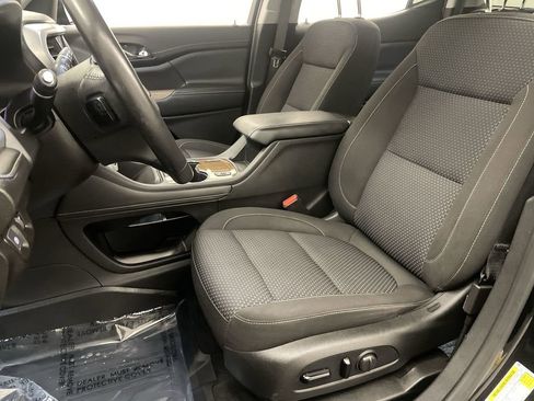 Used 2020 GMC Acadia SLE w/ Driver Convenience Package FWD image 13