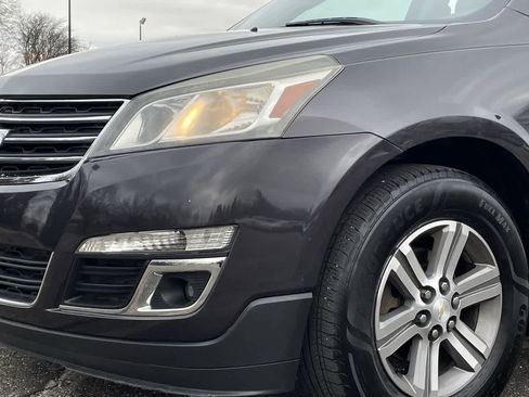 Used 2015 Chevrolet Traverse LT FWD image 32