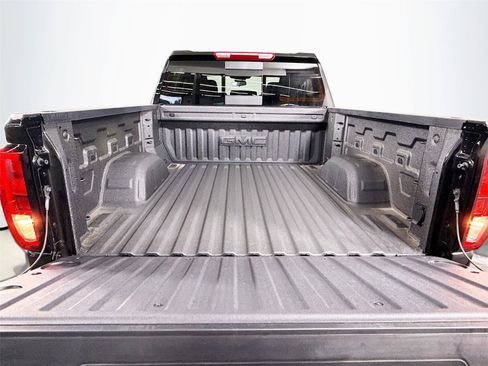 New 2026 GMC Sierra 1500 SLE AWD/4WD image 18