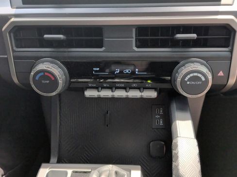 Used 2026 Toyota 4Runner SR5 AWD/4WD image 20