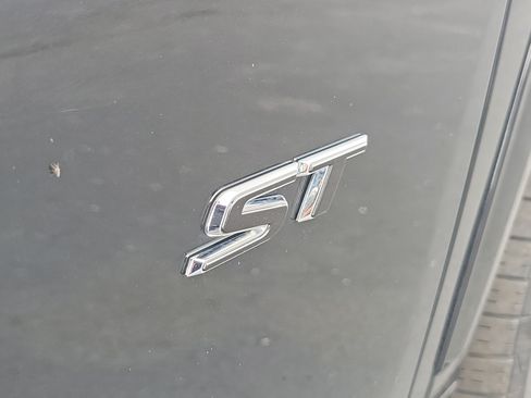 Used 2025 Buick Enclave Sport Touring FWD image 61