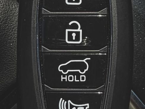 Used 2019 Hyundai Santa Fe AWD image 8