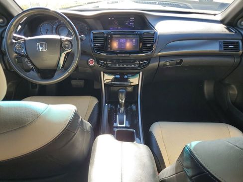 Used 2016 Honda Accord EX-L image 17