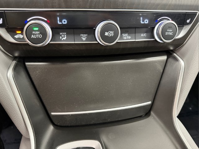 Used 2019 Honda Accord EX image 26