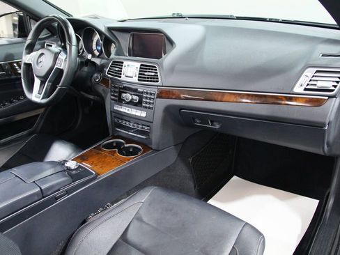 Used 2014 Mercedes-Benz E 350 Cabriolet image 21
