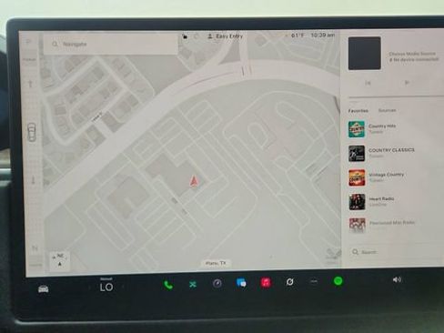 Used 2021 Tesla Model S Plaid image 44