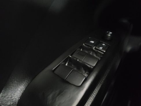 Used 2022 Toyota Camry SE FWD image 27