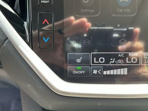 New 2025 Subaru Ascent Limited image 15