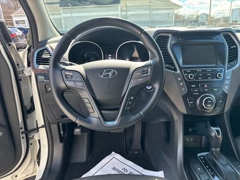 Used 2018 Hyundai Santa Fe SE w/ SE Premium Package 02 image 16