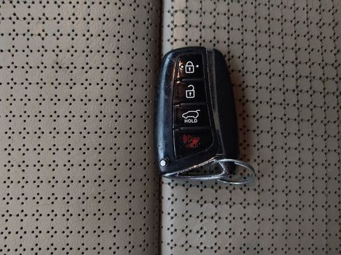 Used 2014 Hyundai Santa Fe Sport w/ Technology Package 04 FWD image 32