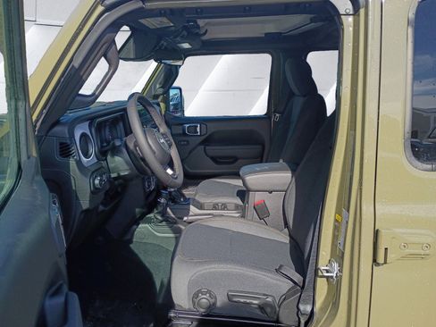 New 2025 Jeep Wrangler Sport S image 10