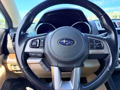 Used 2016 Subaru Outback 2.5i Limited AWD/4WD image 23