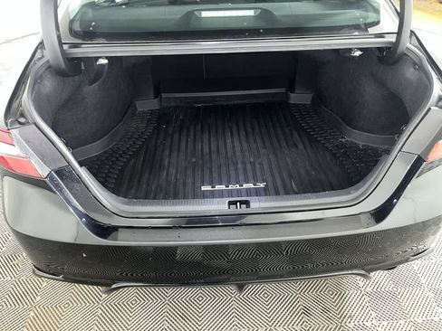 Used 2024 Toyota Camry SE image 28