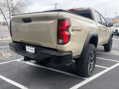 Used 2024 Chevrolet Colorado ZR2 w/ Technology Package image 5