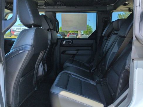 New 2026 Ford Bronco Outer Banks AWD/4WD image 13