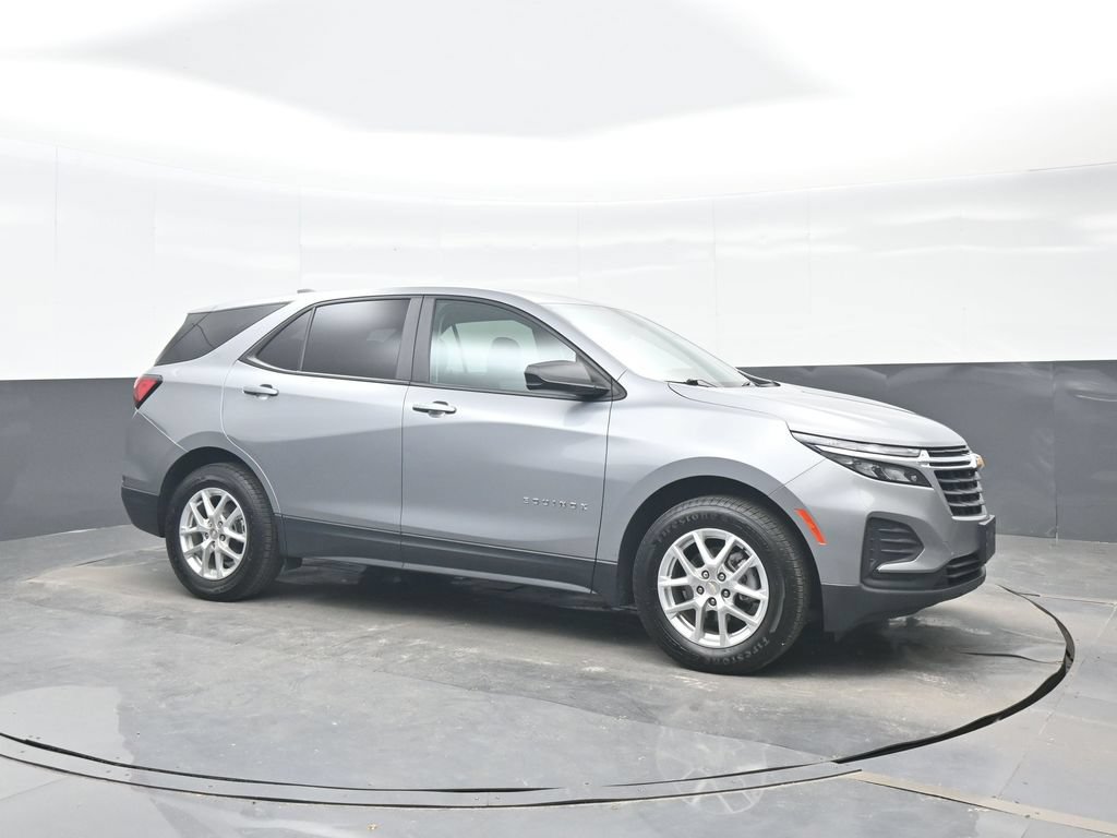Used 2023 Chevrolet Equinox LS FWD image 8