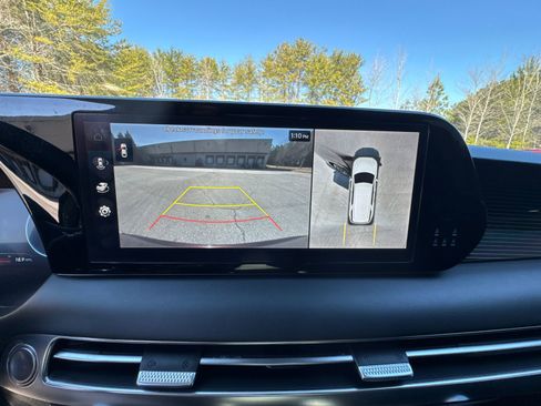 Used 2023 Hyundai Palisade Calligraphy image 31