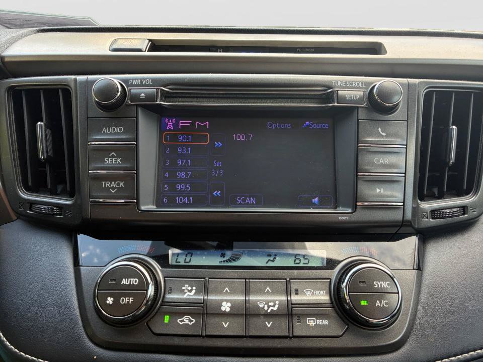 Used 2013 Toyota RAV4 XLE AWD/4WD image 21