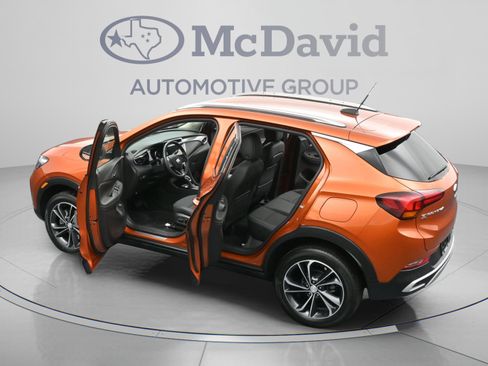 Used 2023 Buick Encore GX Select AWD/4WD image 47