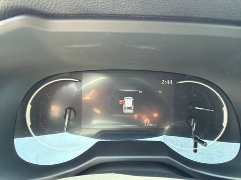 Used 2023 Toyota RAV4 LE FWD image 14