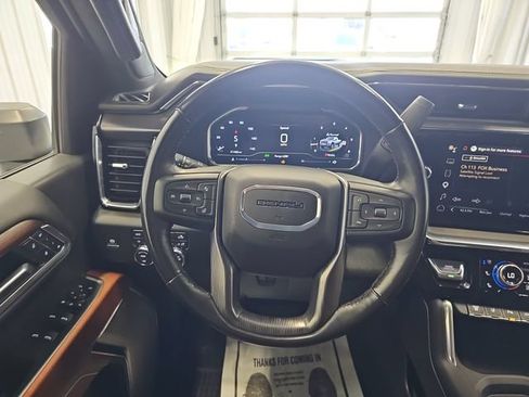 Used 2024 GMC Sierra 3500 Denali Ultimate AWD/4WD image 14