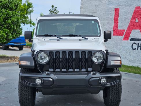 Used 2022 Jeep Wrangler Unlimited Sport AWD/4WD image 2