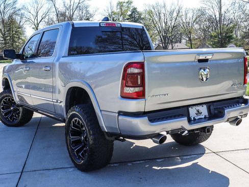Used 2021 RAM 1500 Limited w/ Body Color Bumper Group image 16