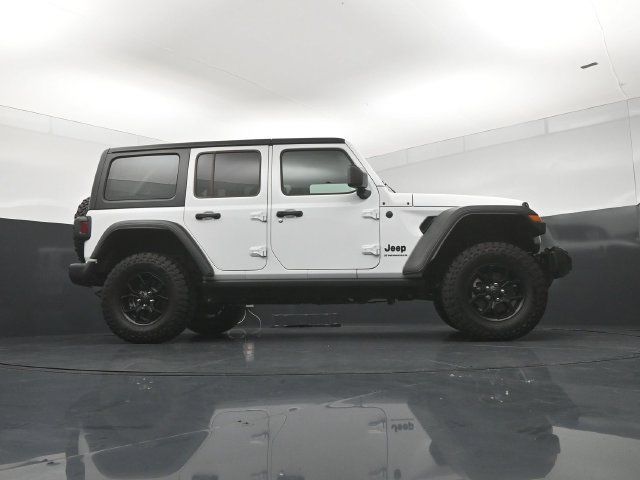 Used 2024 Jeep Wrangler Unlimited Sport AWD/4WD image 24