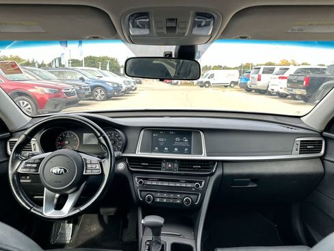 Used 2020 Kia Optima SE image 20
