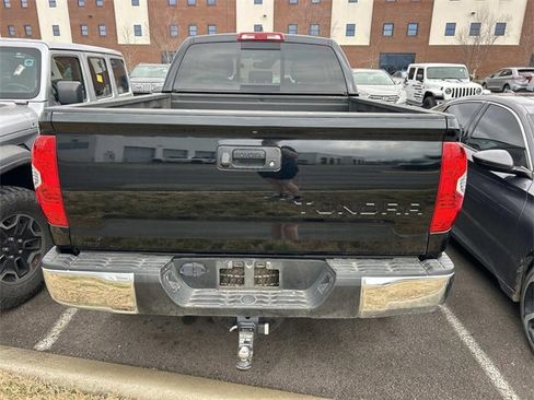 Used 2021 Toyota Tundra SR5 w/ TRD Off-Road Package image 5