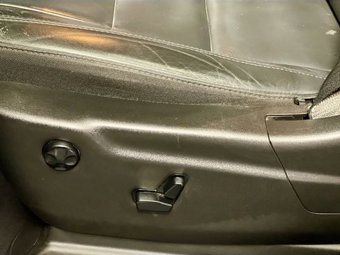 Used 2019 Dodge Durango SXT image 15