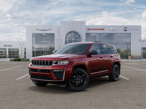 New 2026 Jeep Grand Cherokee Limited Reserve image 2