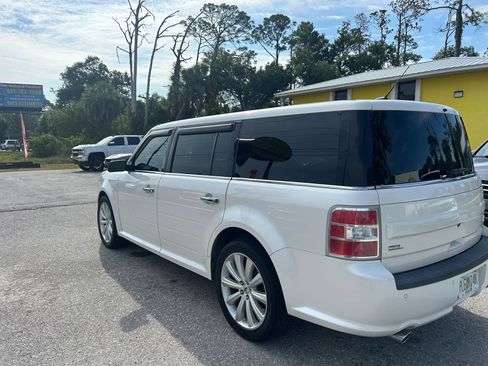 Used 2015 Ford Flex SEL w/ Equipment Group 202A AWD/4WD image 8