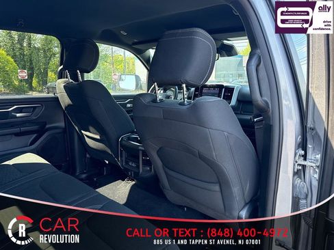 Used 2025 RAM 1500 Big Horn AWD/4WD image 39