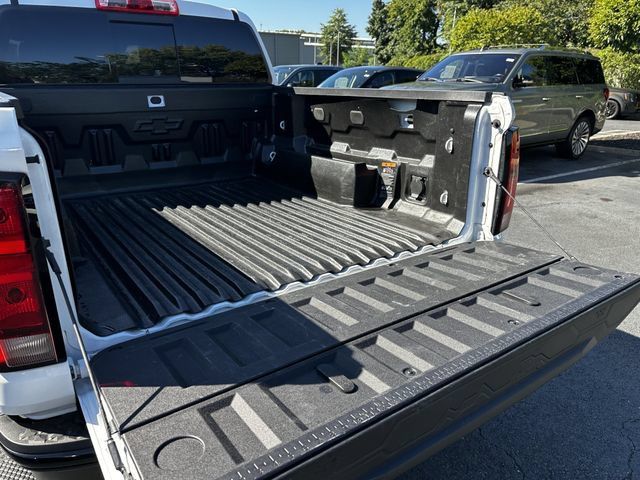 Used 2024 Chevrolet Colorado Z71 w/ Z71 Convenience Package 2 AWD/4WD image 42