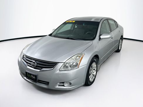 Used 2012 Nissan Altima 2.5 S FWD image 3
